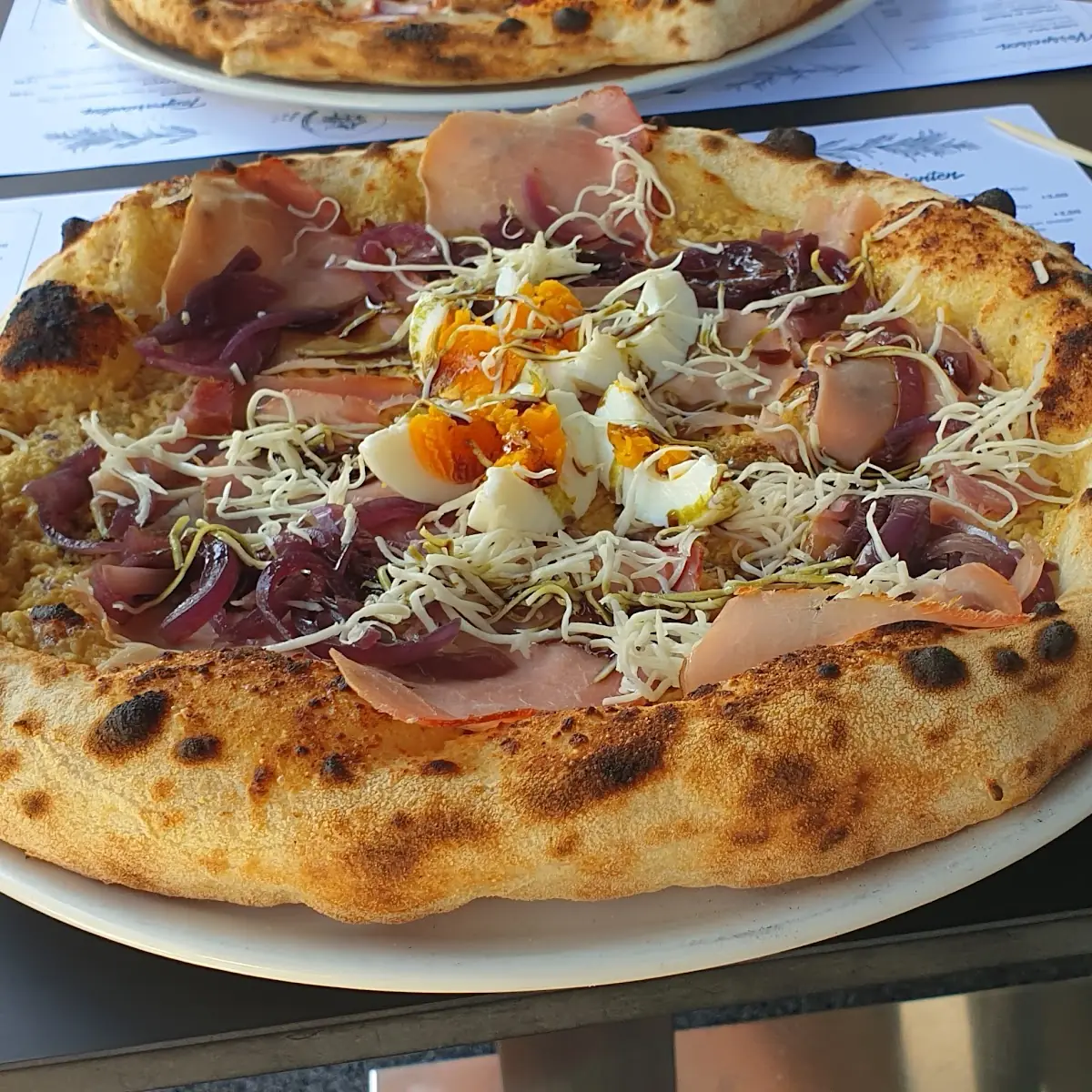 Weizer Pizza Und