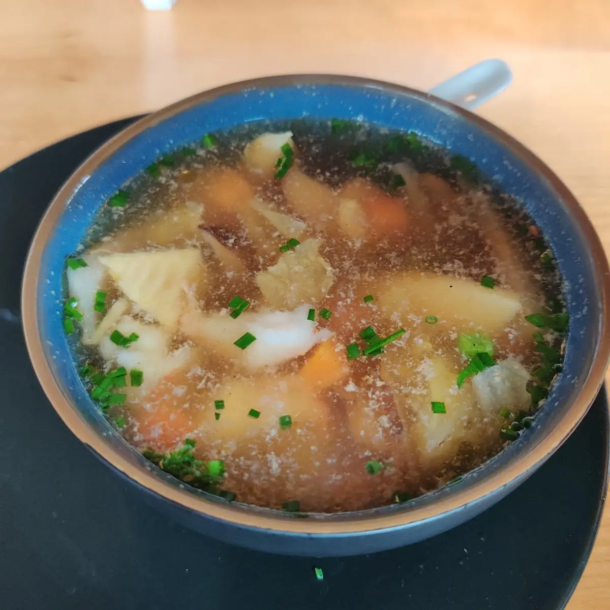 Suppe Mit Garnelen Bambussprossen Und Pilzen