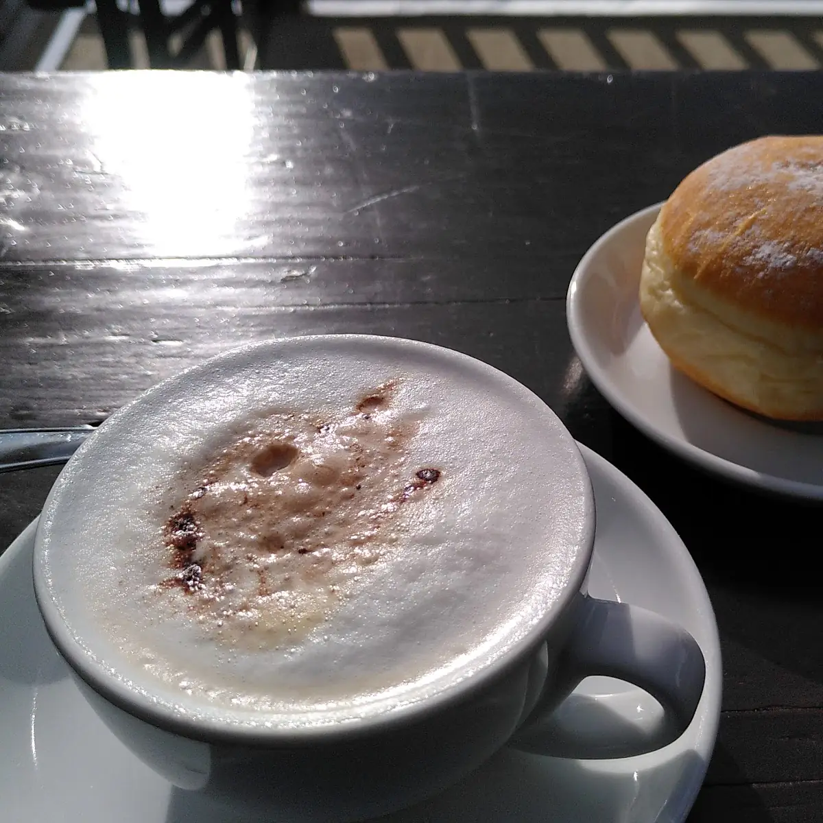 Krapfen Und Kaffee