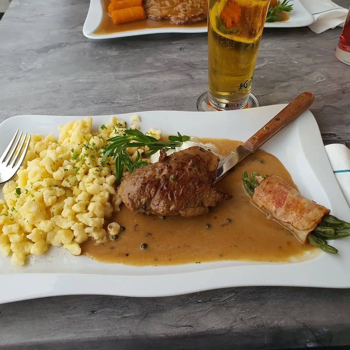 Steak Mit Speckfisolen Und Nockerl