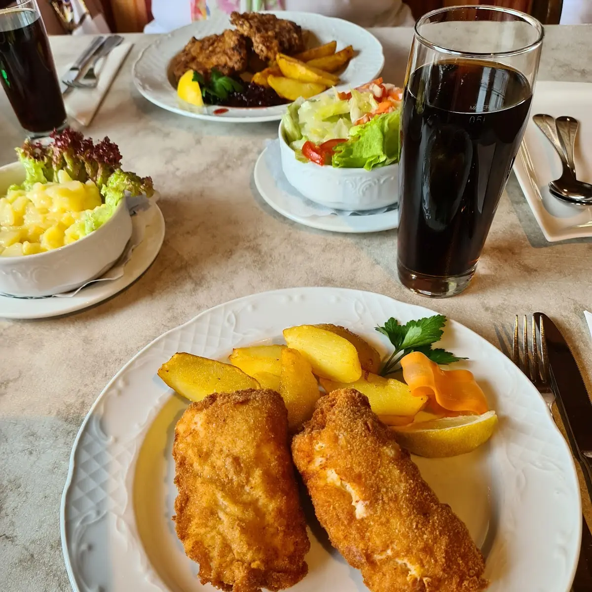 Wiener Schnitzel Schwein Pute Mit Pommes