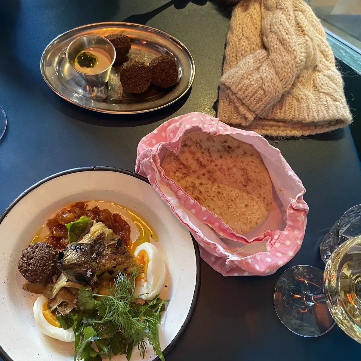 Neni’s Hausgemachter Hummus Teller