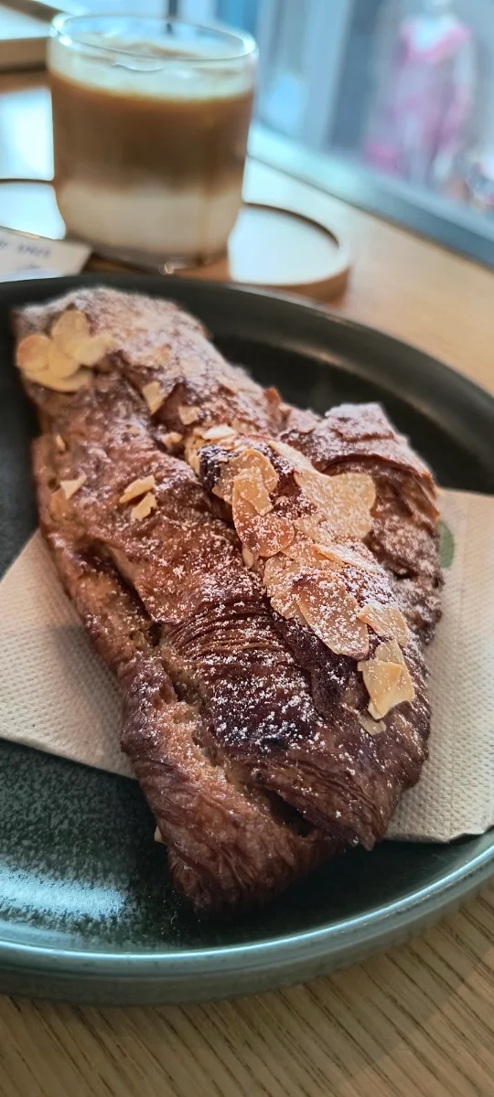 Almond Croissant