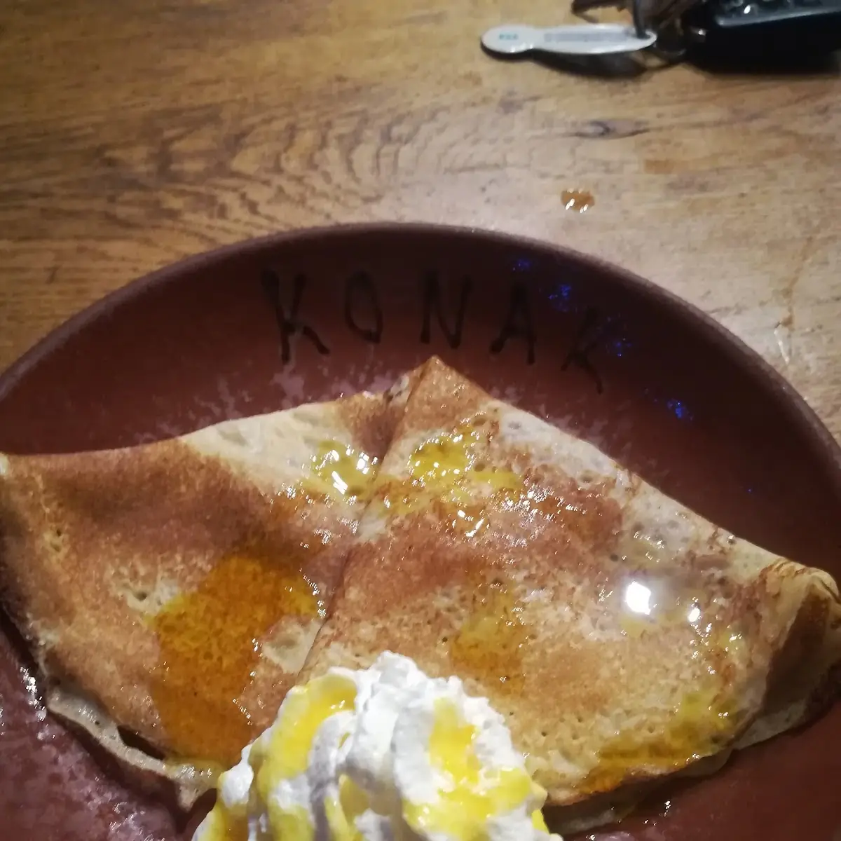Palatschinken Mit Marillenmarmelade
