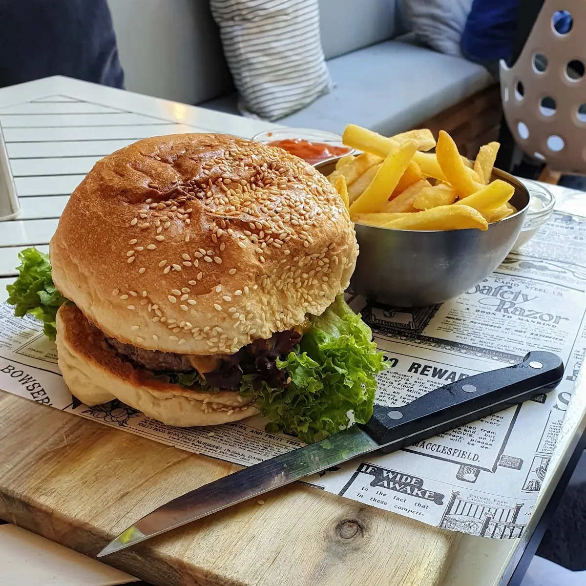 Angusbeef Bürger 200g, Meierei Diglas im Türkenschanzpark