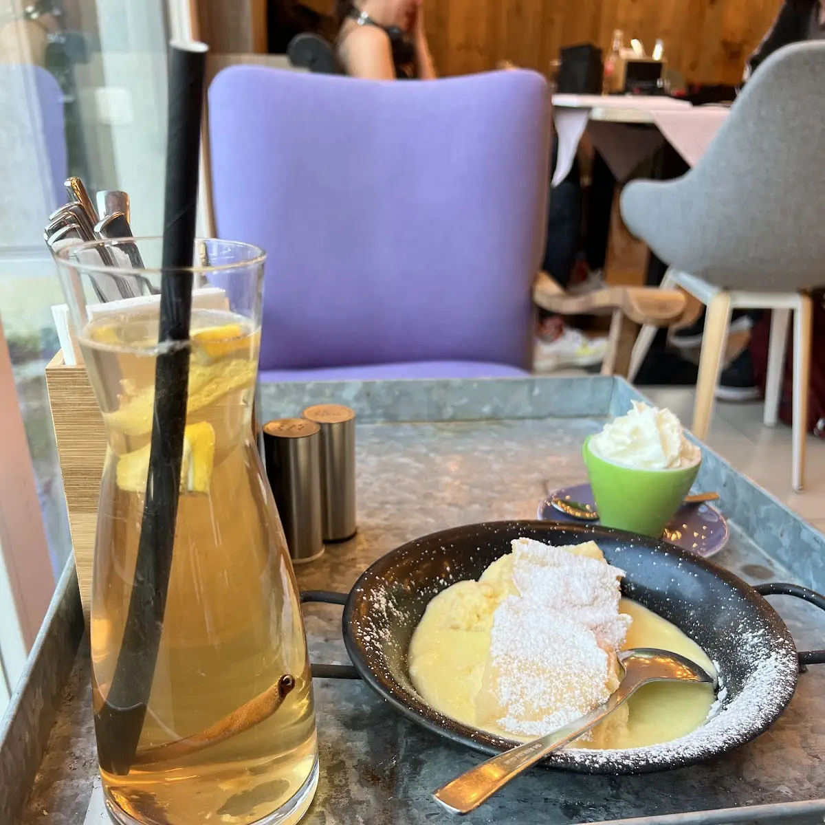 Topfenstrudel Mit Vanillesauce, Meierei Diglas im Türkenschanzpark