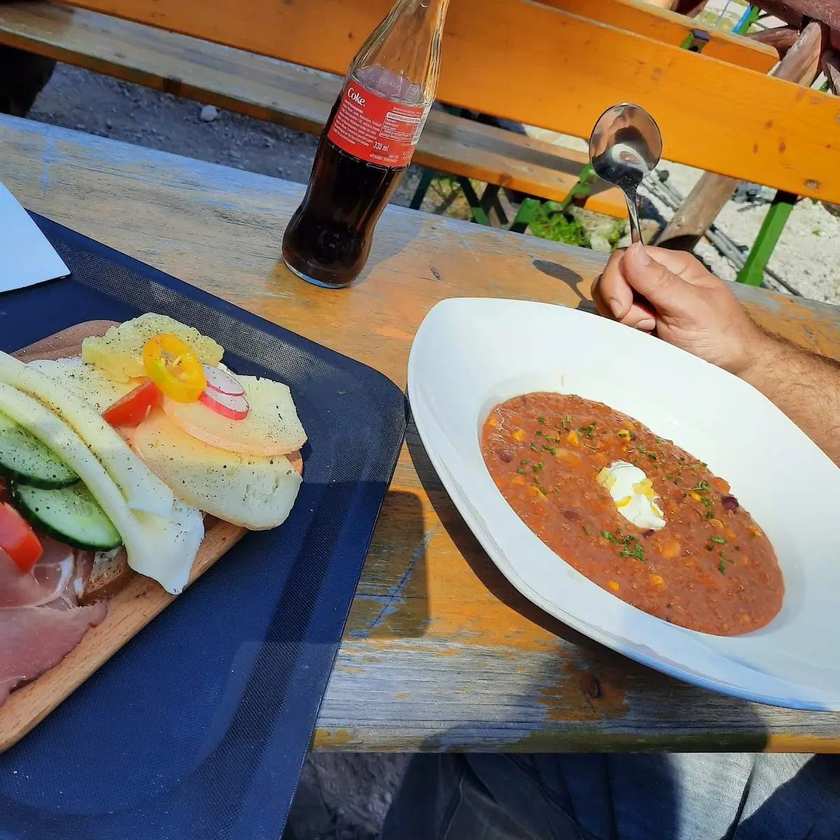 Gemischtes Belegtes Brot Und Chilli