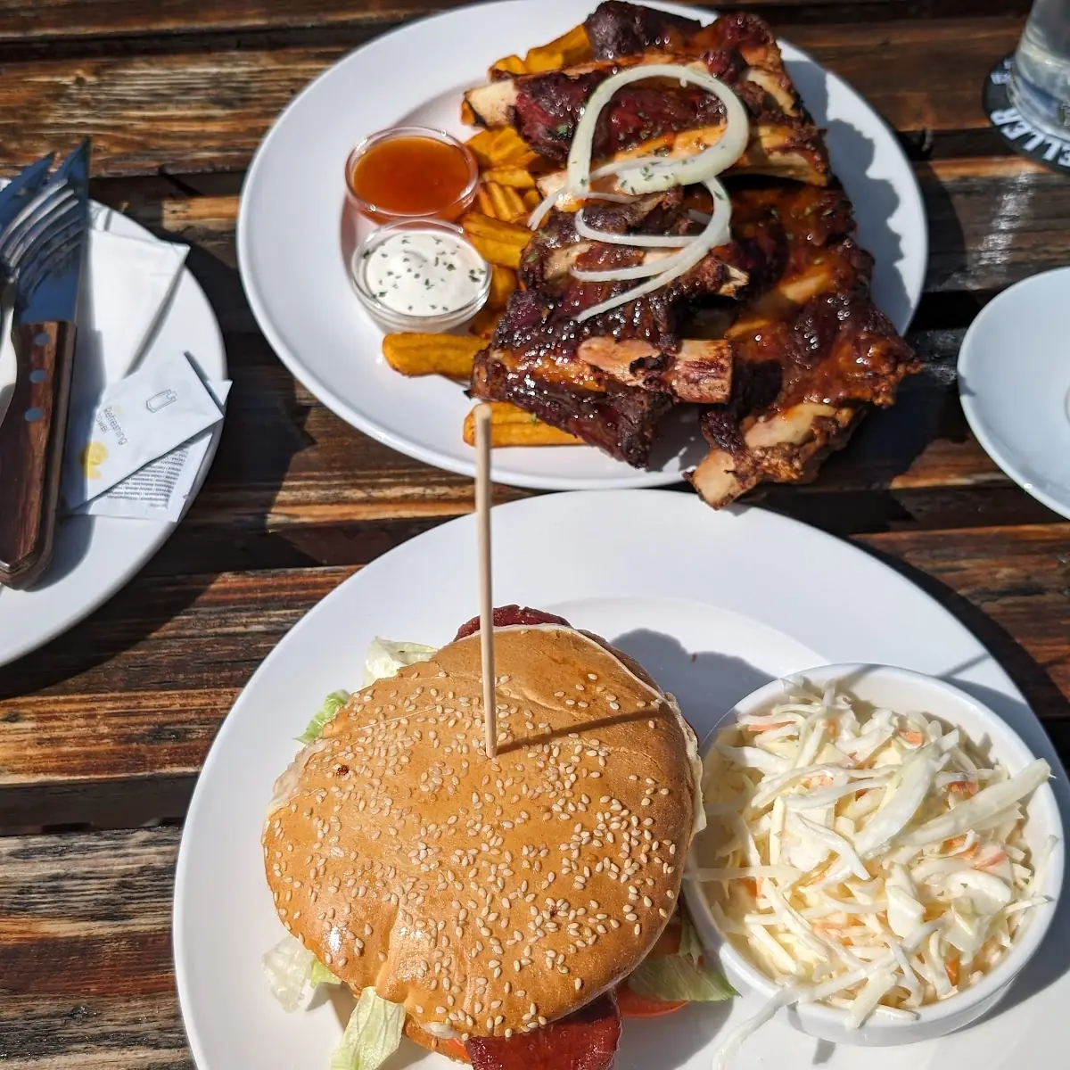 Ripperl Und Burger