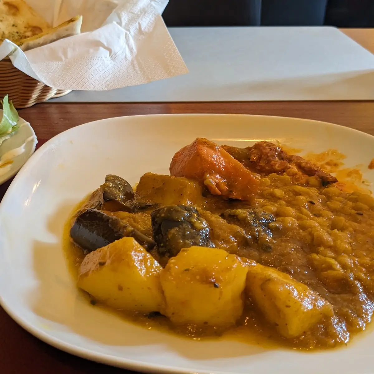Bainganbhaji Eines Meiner Favoriten Mittagsbuffet M Salat