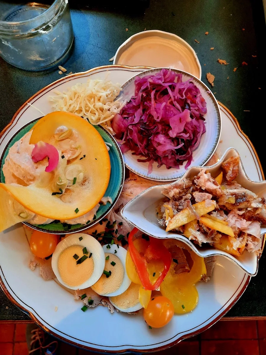 Surbraten-platte