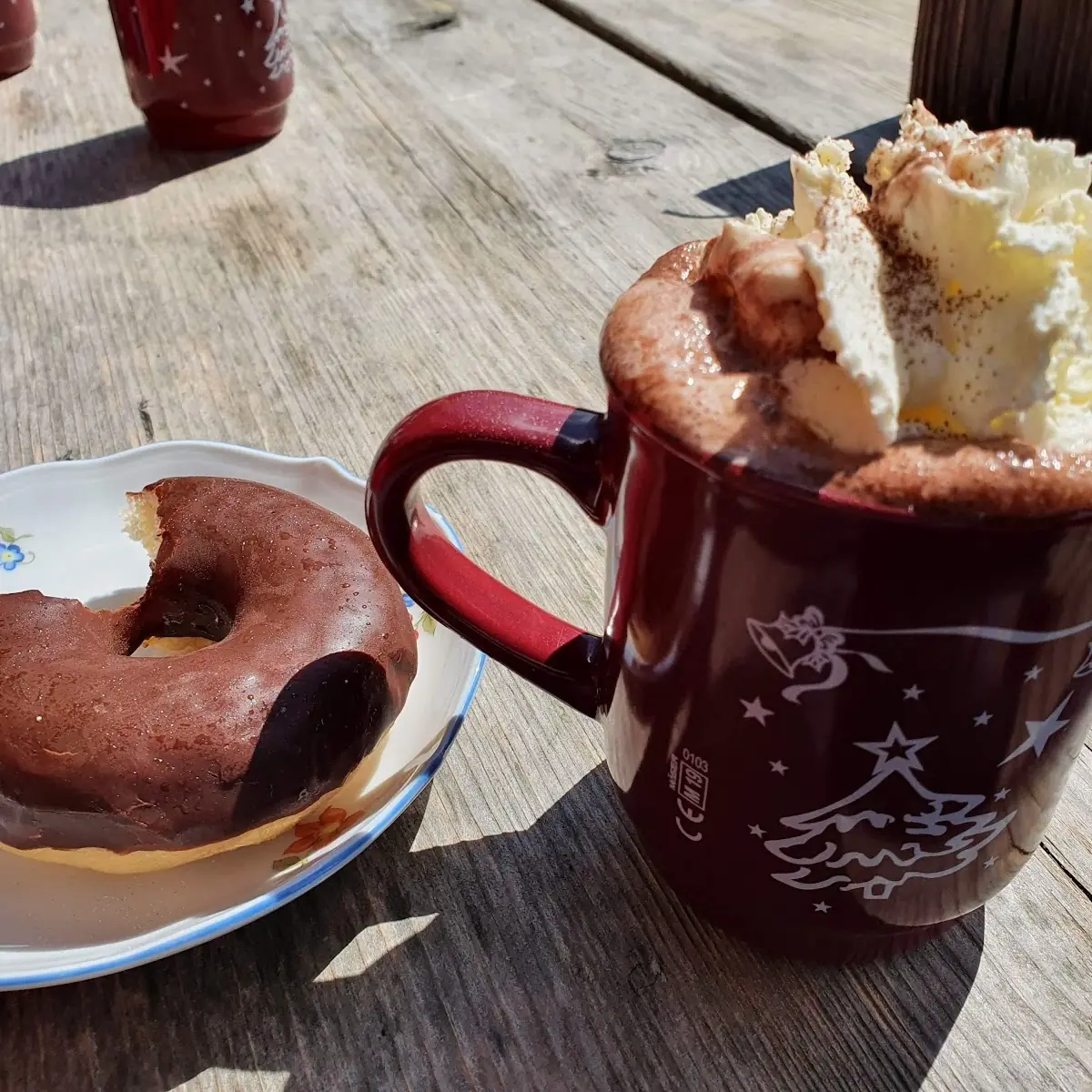 Donut & Heiße Schokolade