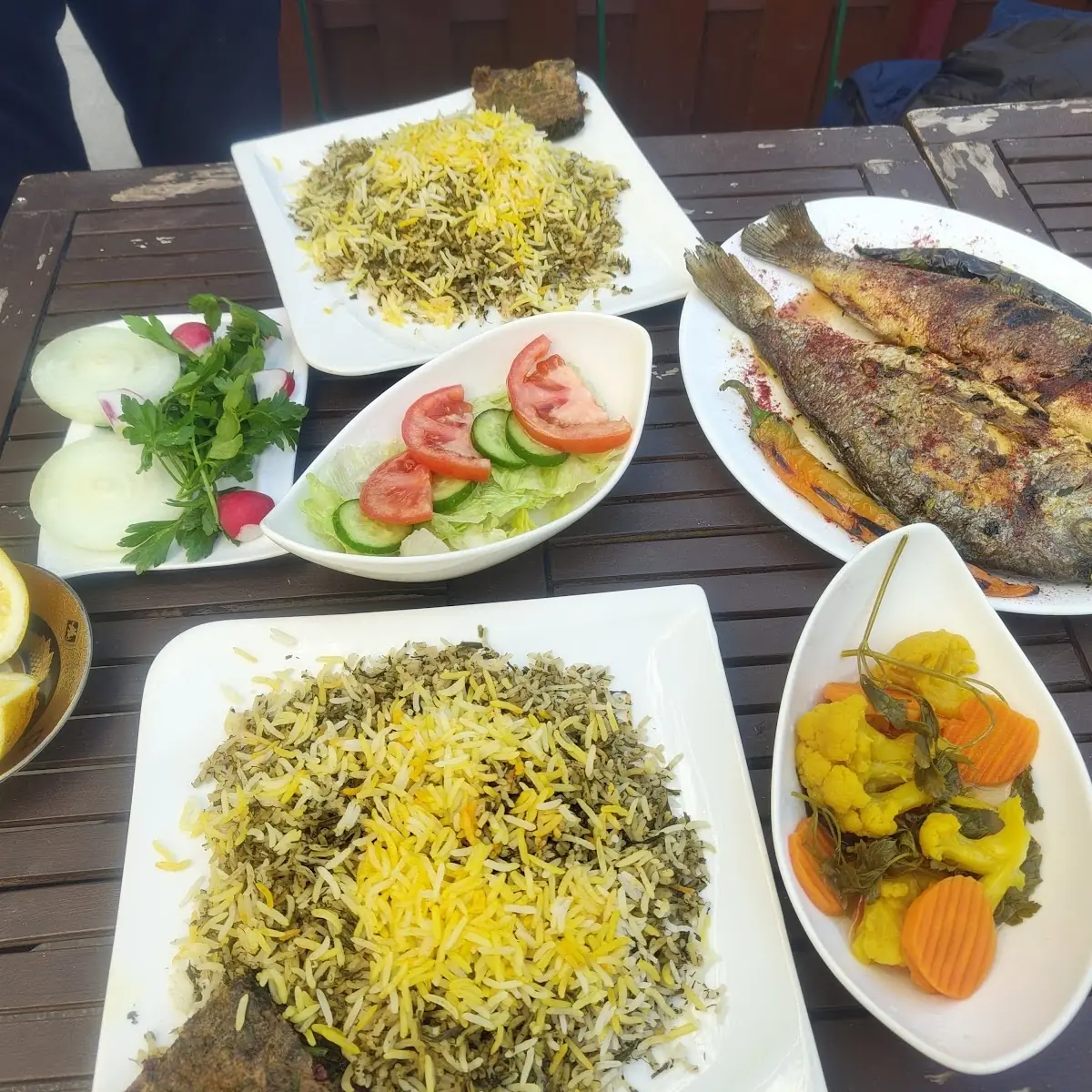 Sabzi Polo Mahi
