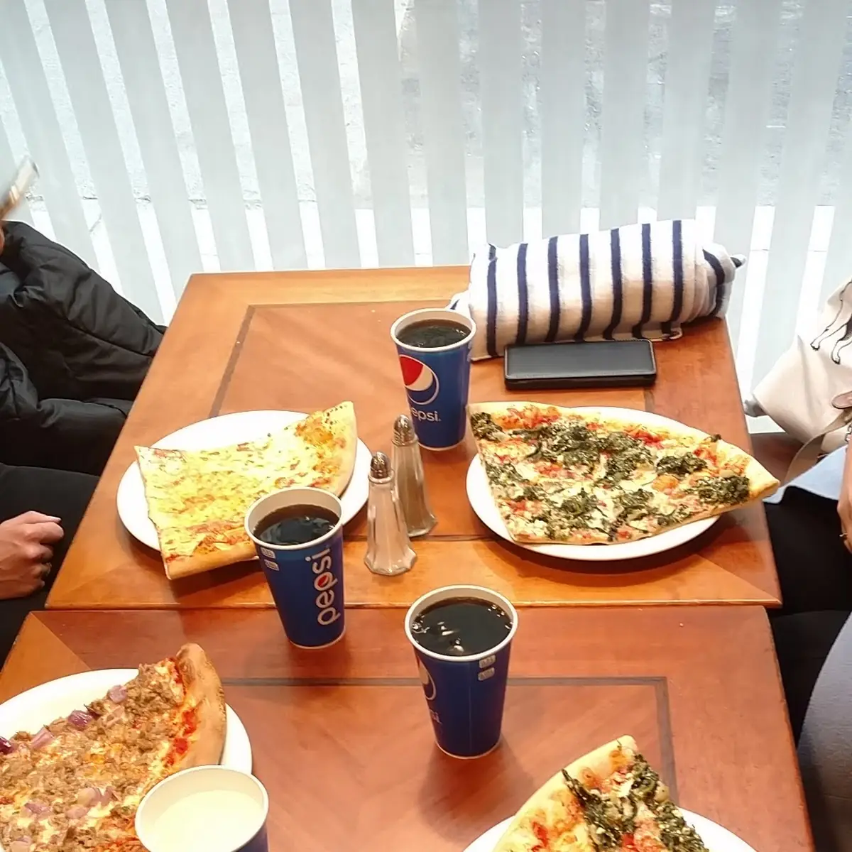 4 Pizza