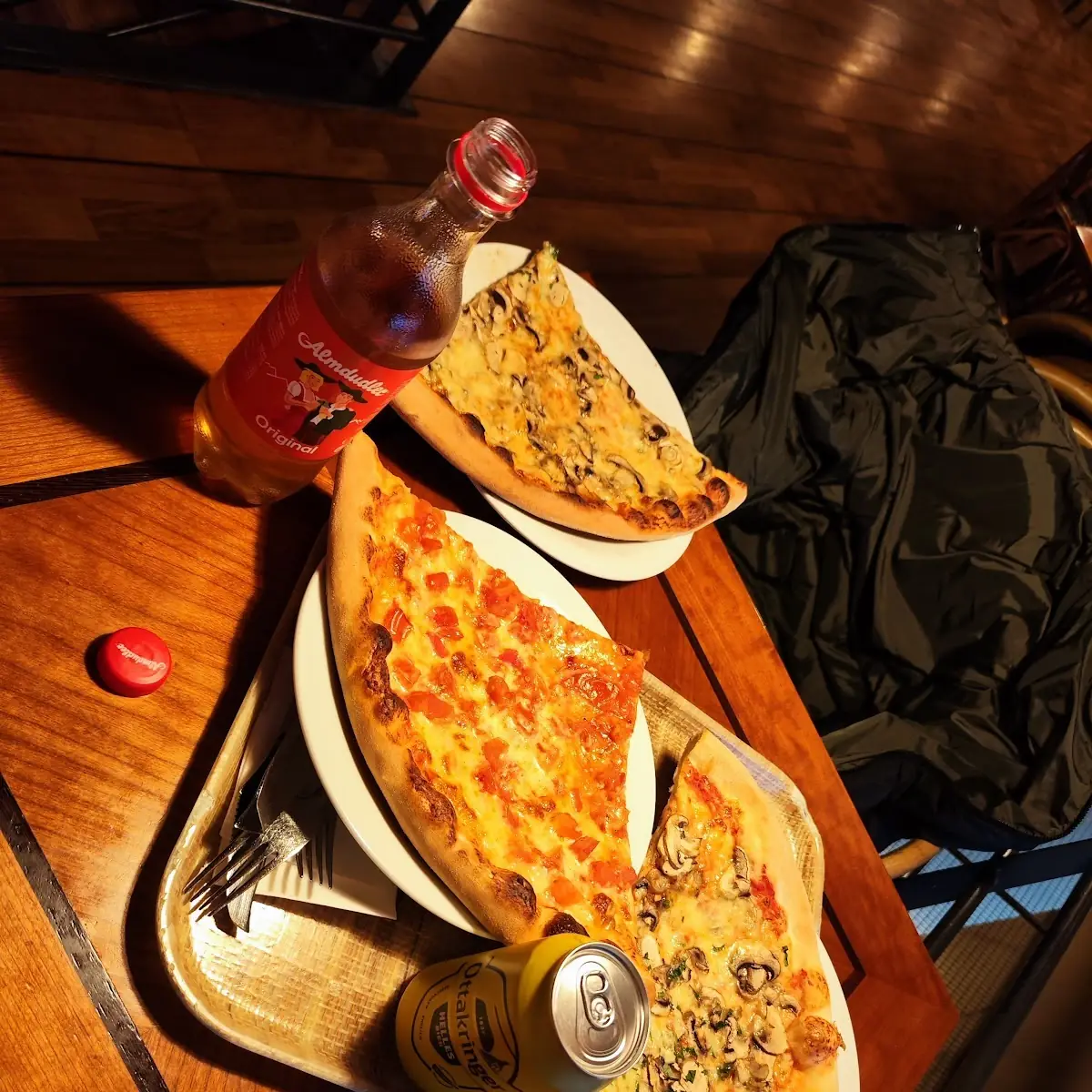 Pizza Schinken Pilze