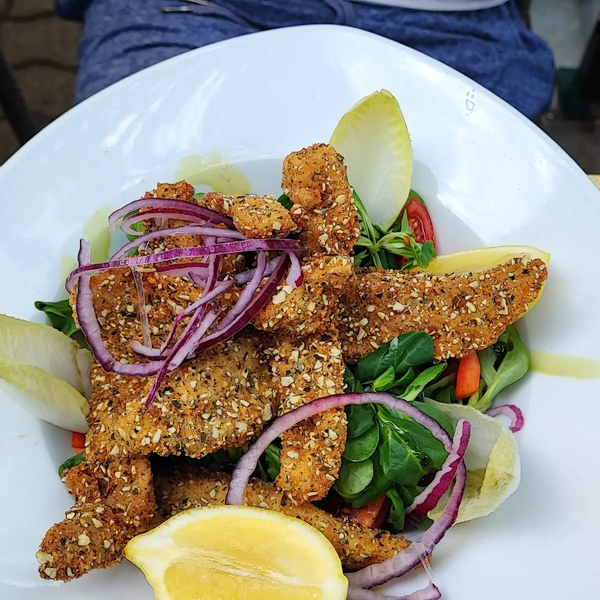 Steirischer Backhendlsalat