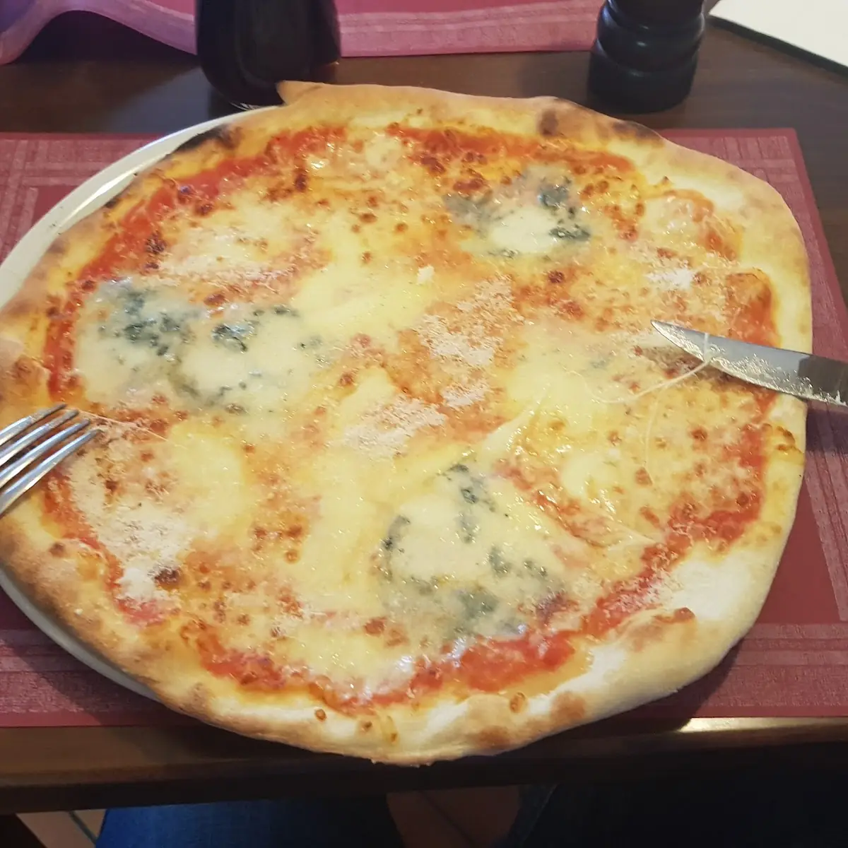 Pizza Quattro Formaggi