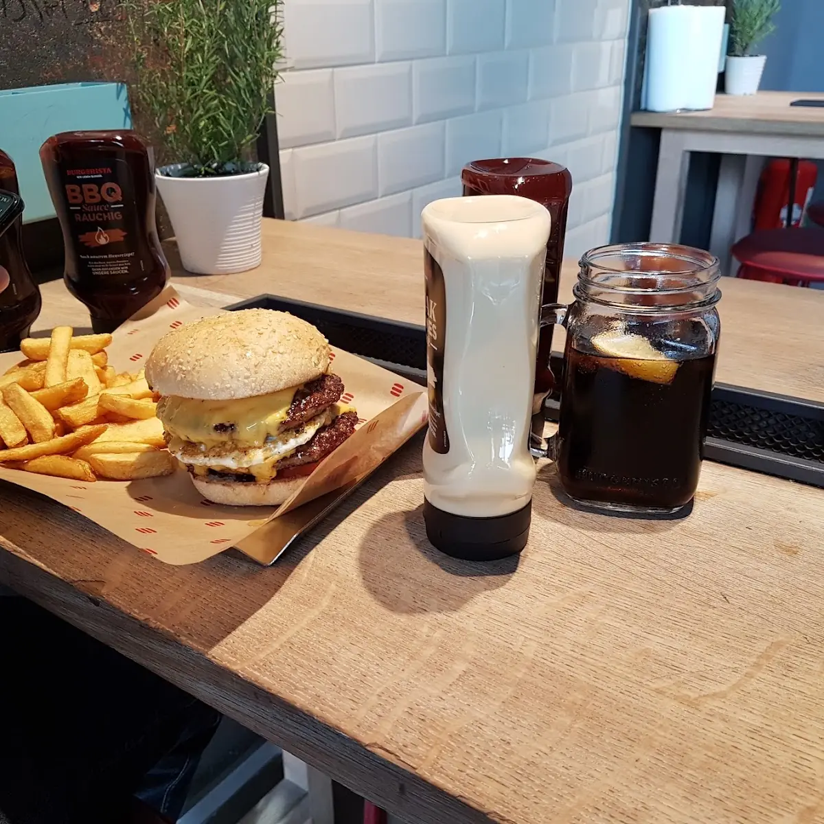 Favourista Double Burger Menü