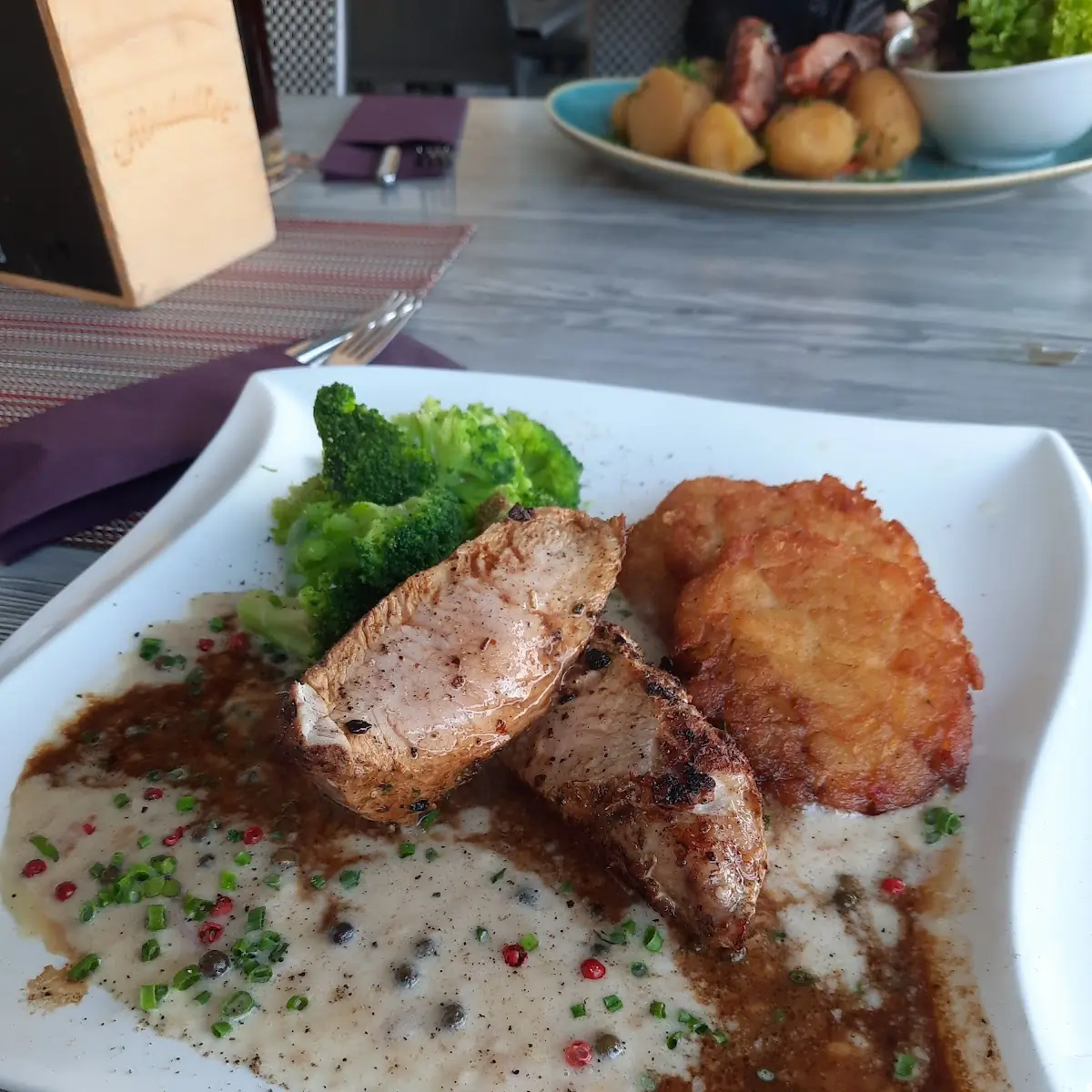 Schweinemedaillons In Gorgonzola Sauce