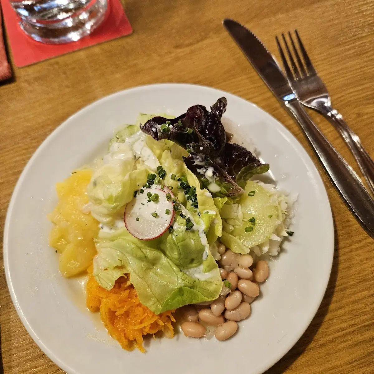 Klassischer Beilagensalat