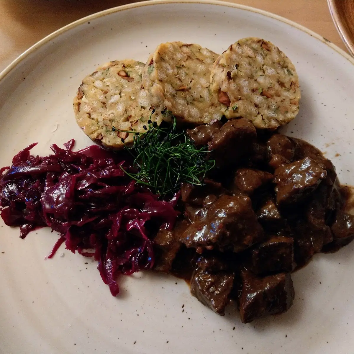 Hirschgulasch