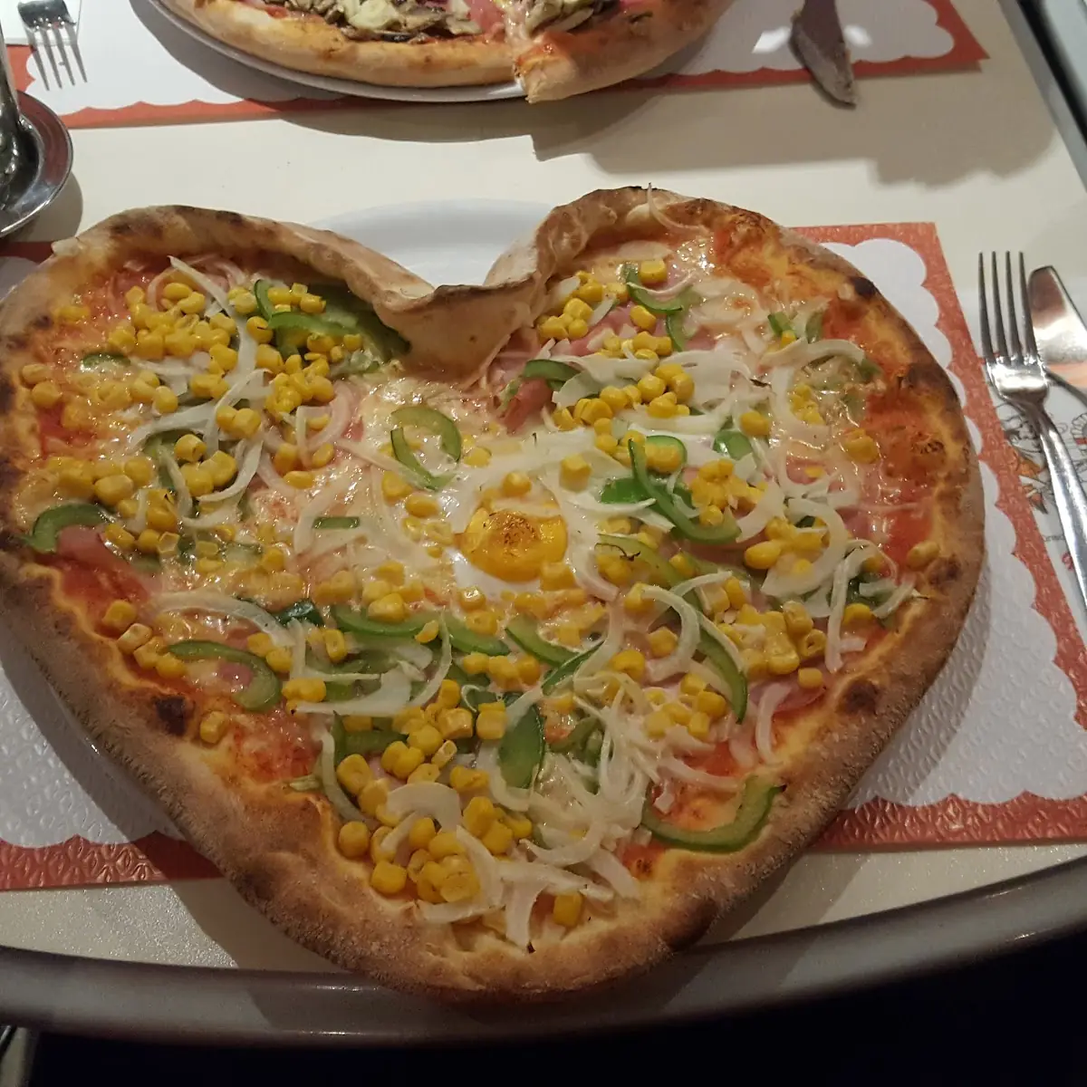 Herz Pizza ♡