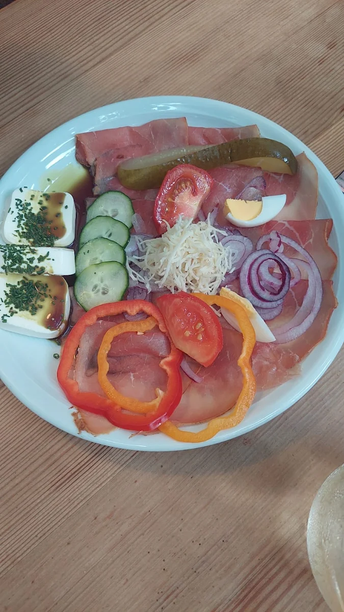 Hausbrot Mit Schafskäse