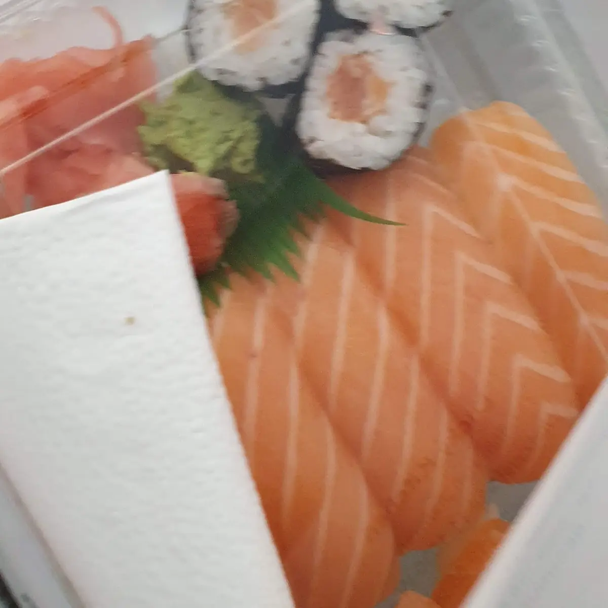 Sake Sushi