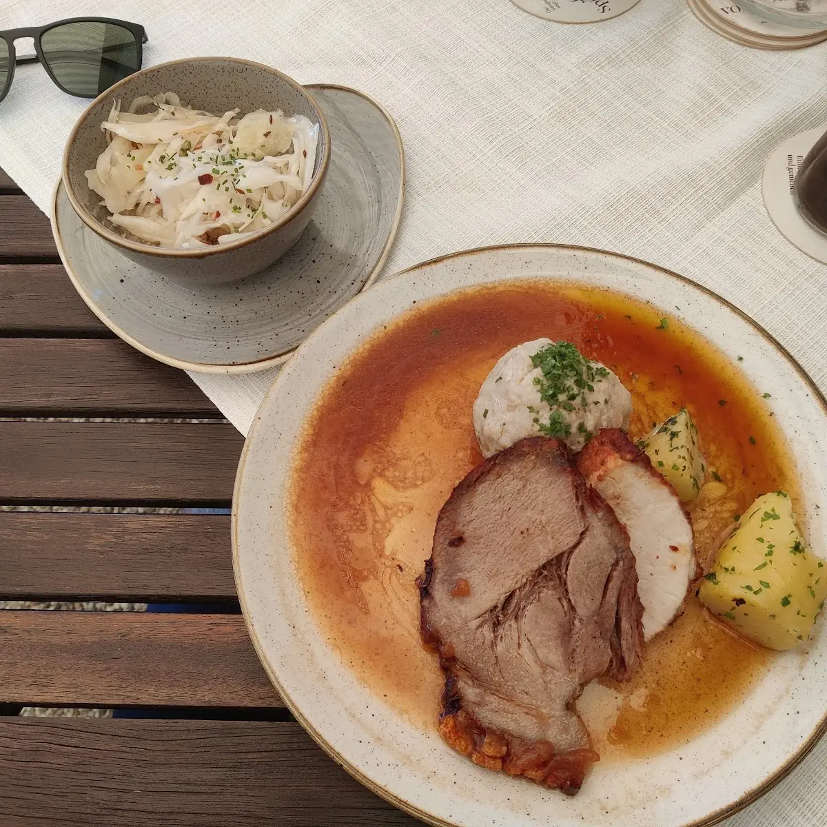 Schweinsbraten Vom Strohschwein