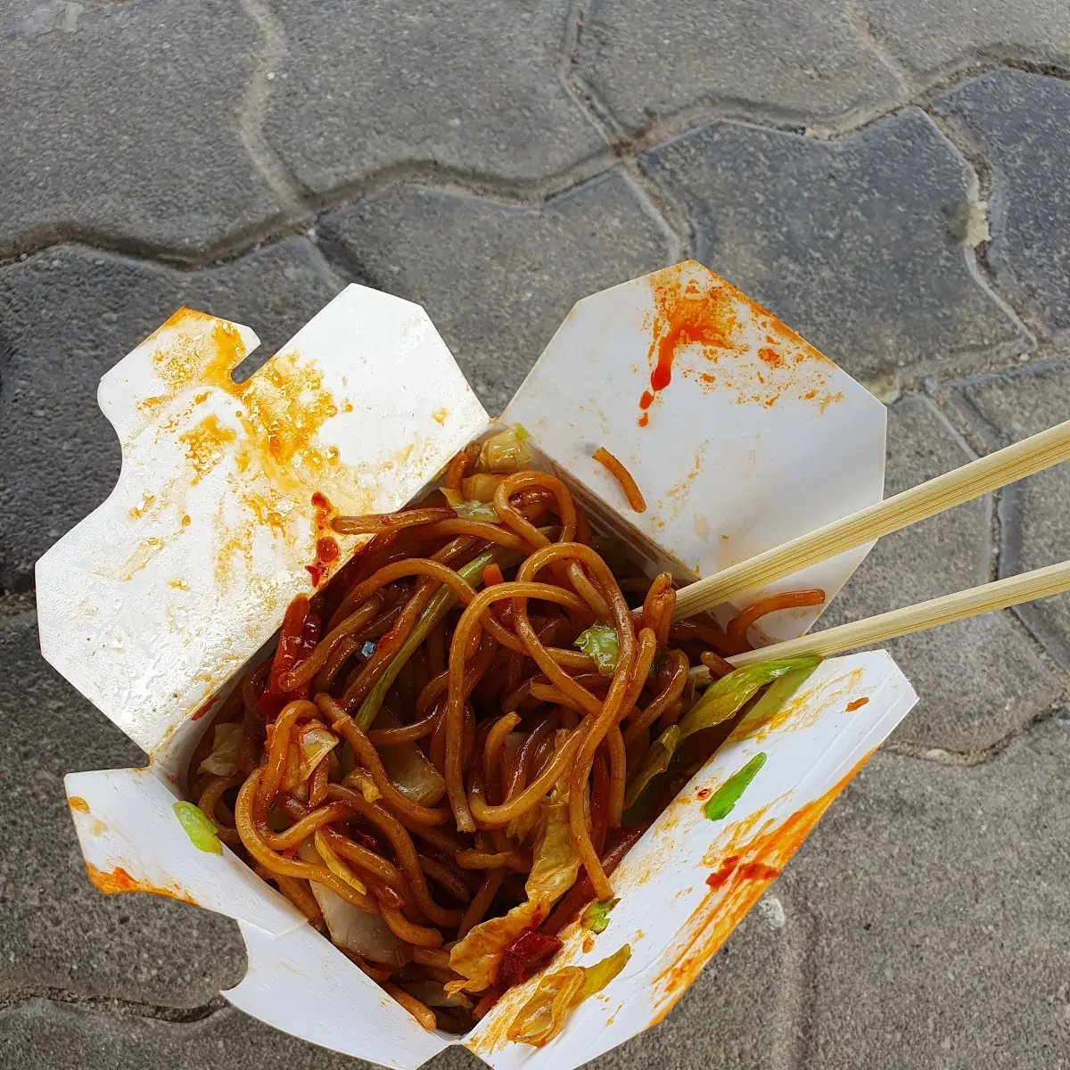 Vegetariasche Nudeln Gross