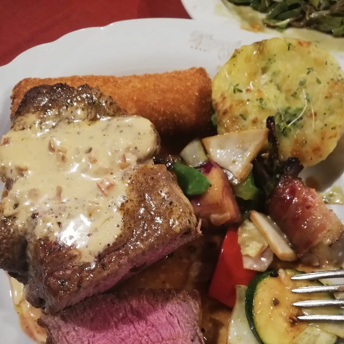 Punkt Gebratenes Steak