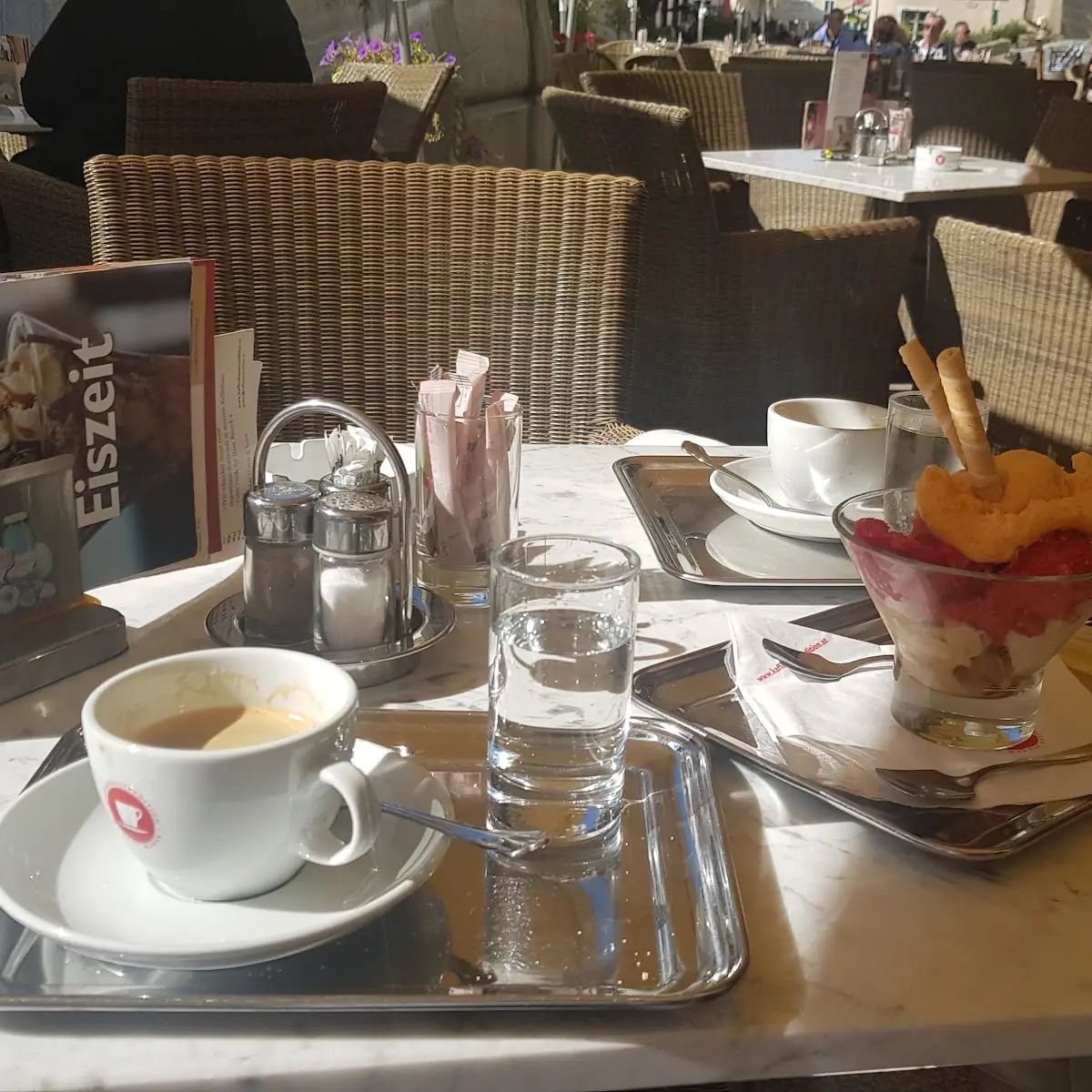 Kaffe Och Glass
