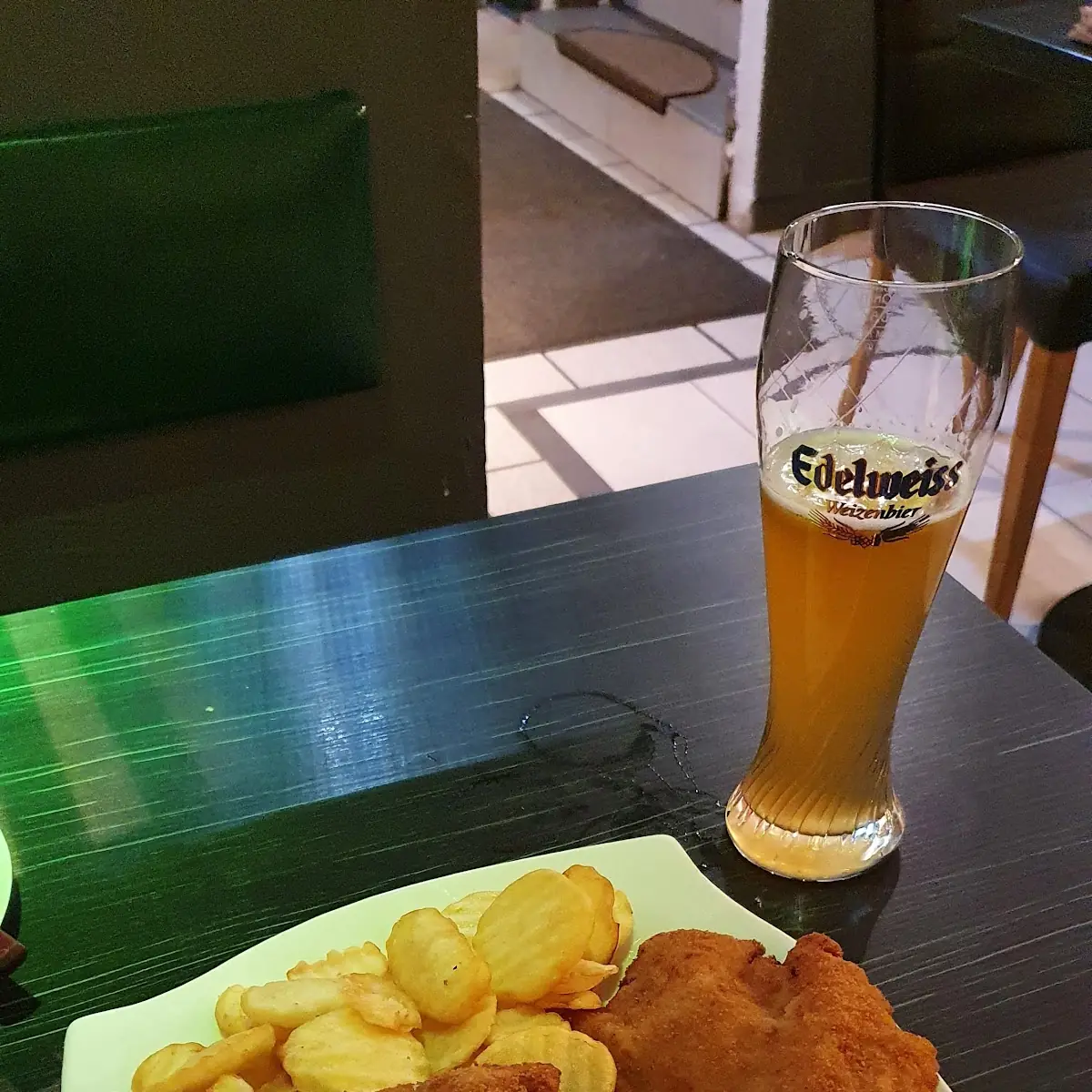 Kleines Wiener Schnitzel Vom Huhn