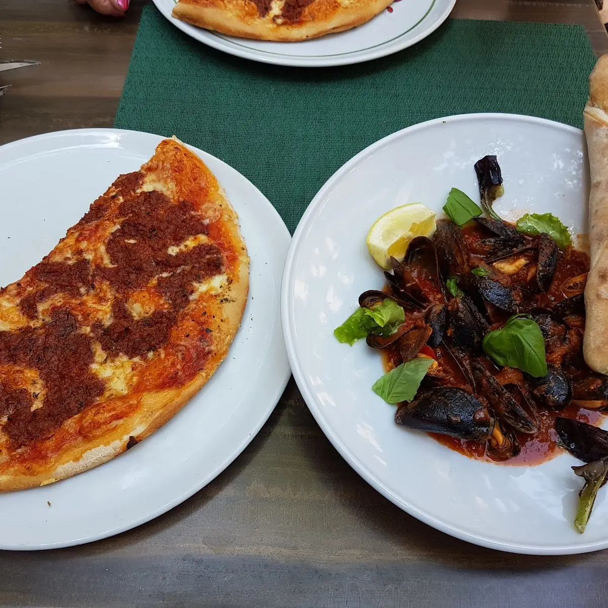 Pomodoro E Basilikum