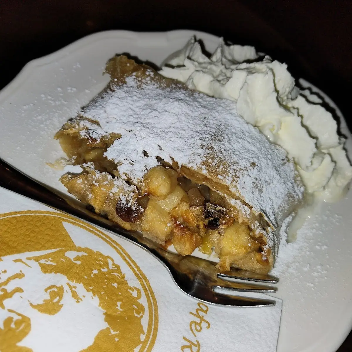 Topfenstrudel Oder Apfelstrudel