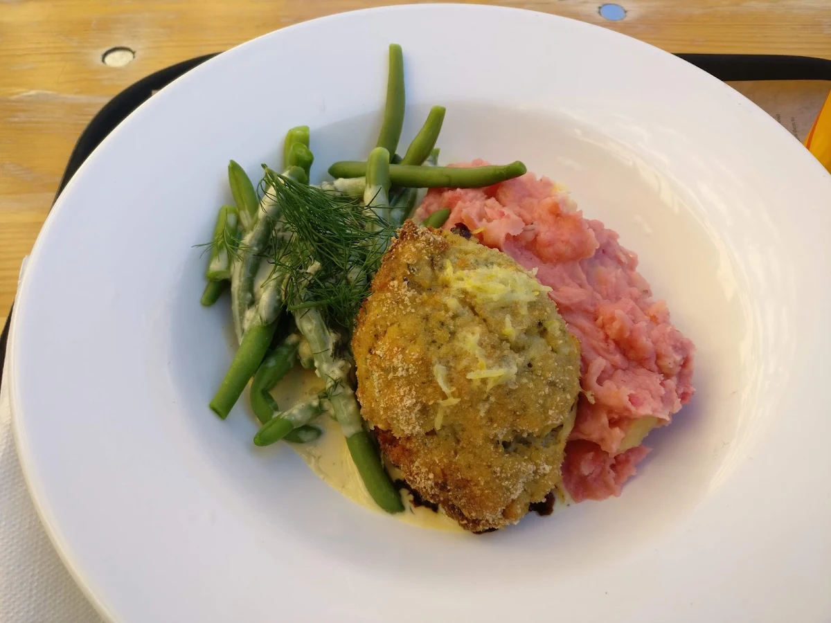 Fischbutterschnitzel Mit Dillfisolen
