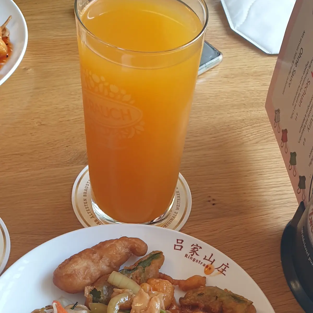 Henchen Mit Nudeln U Gemüse