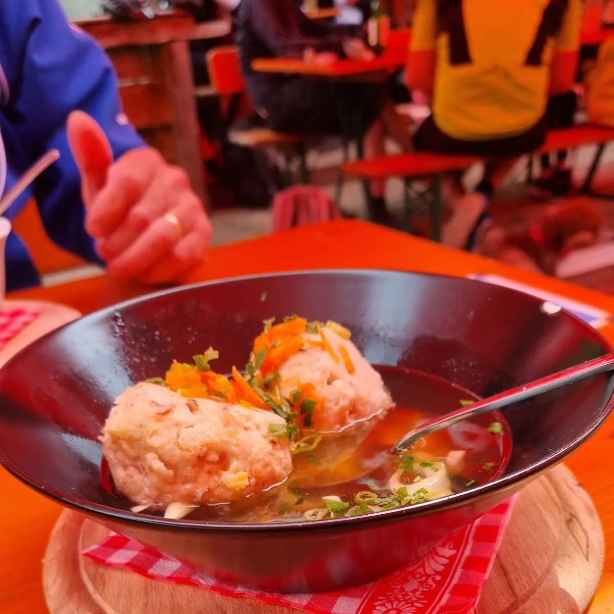 Speckknödelsuppe