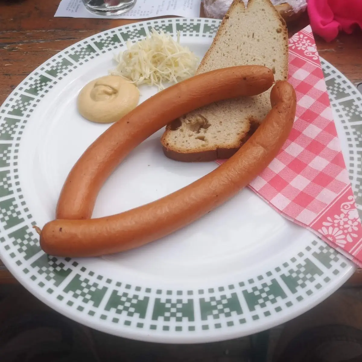 Wiener Mit Brot