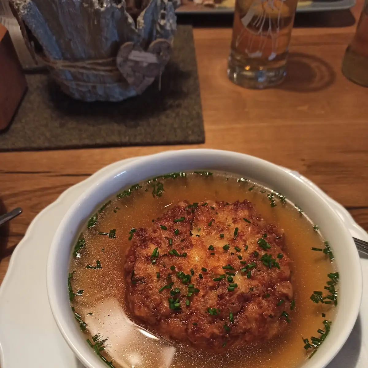 Kaspressknödel Suppe Mit Nudeln