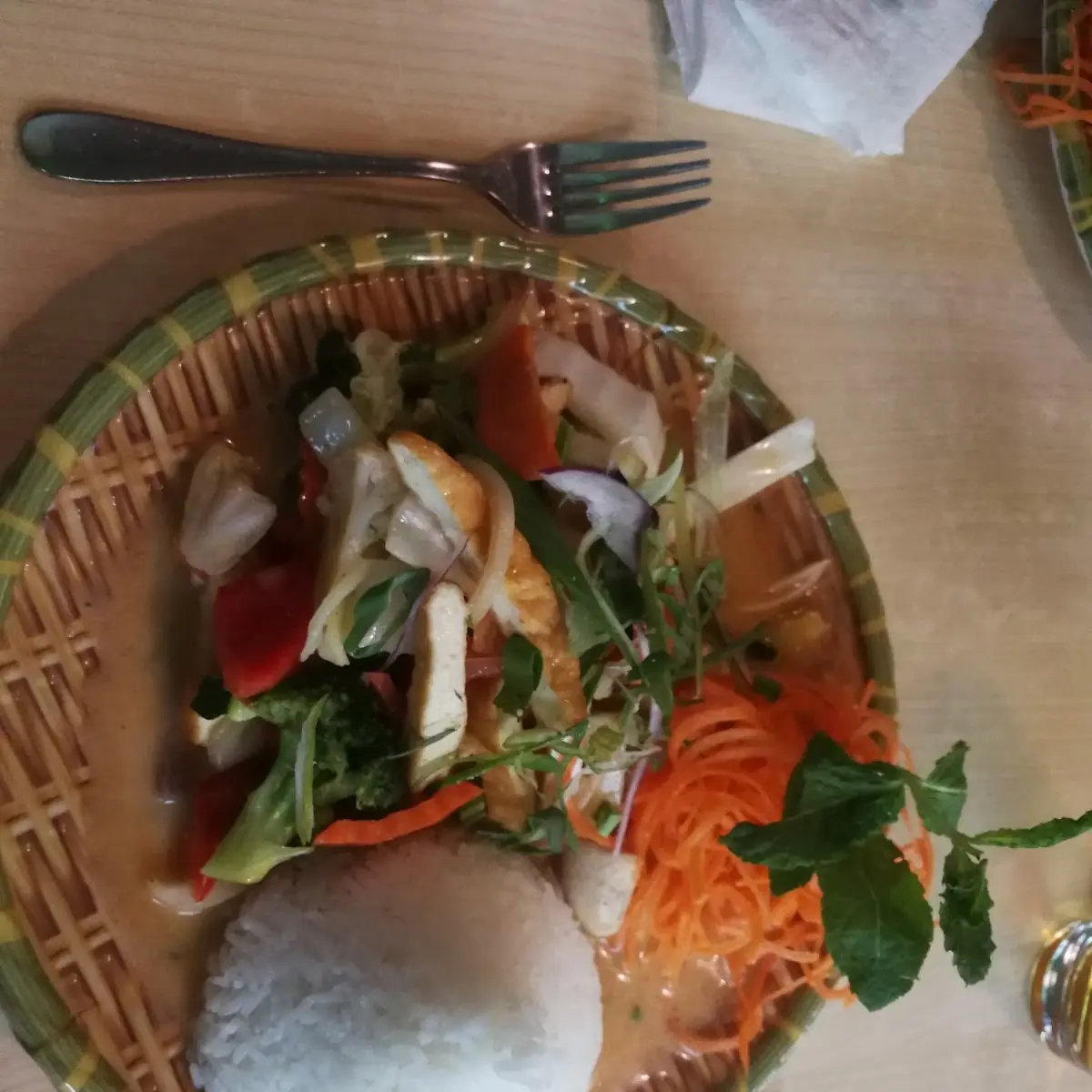 Dau Phu Ca Ri Tofu Mit Rotem Curry