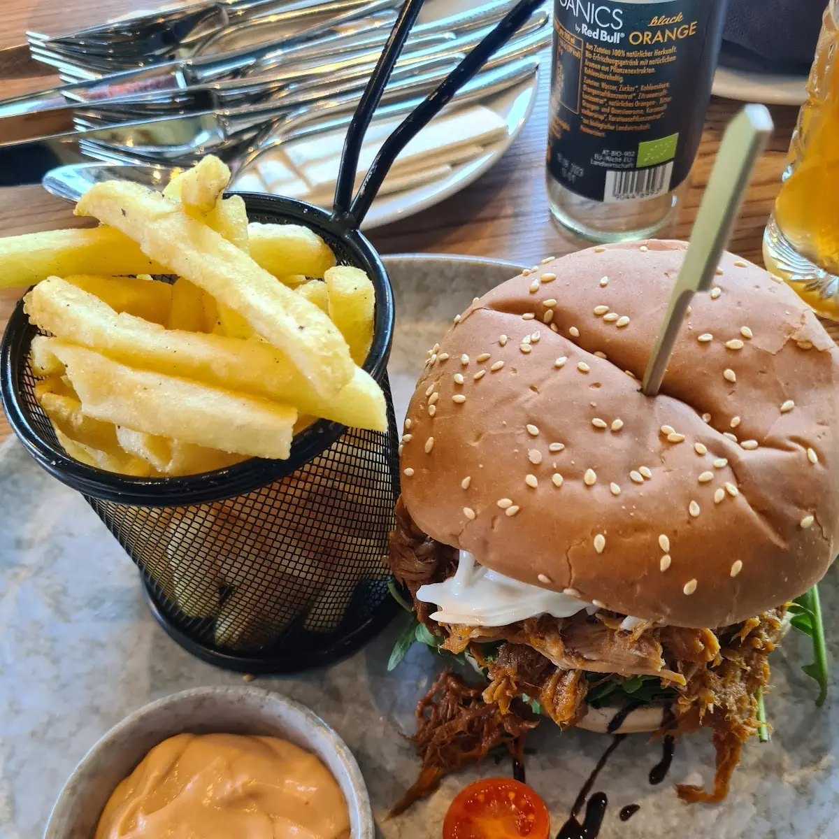 Pulled Pork Burger