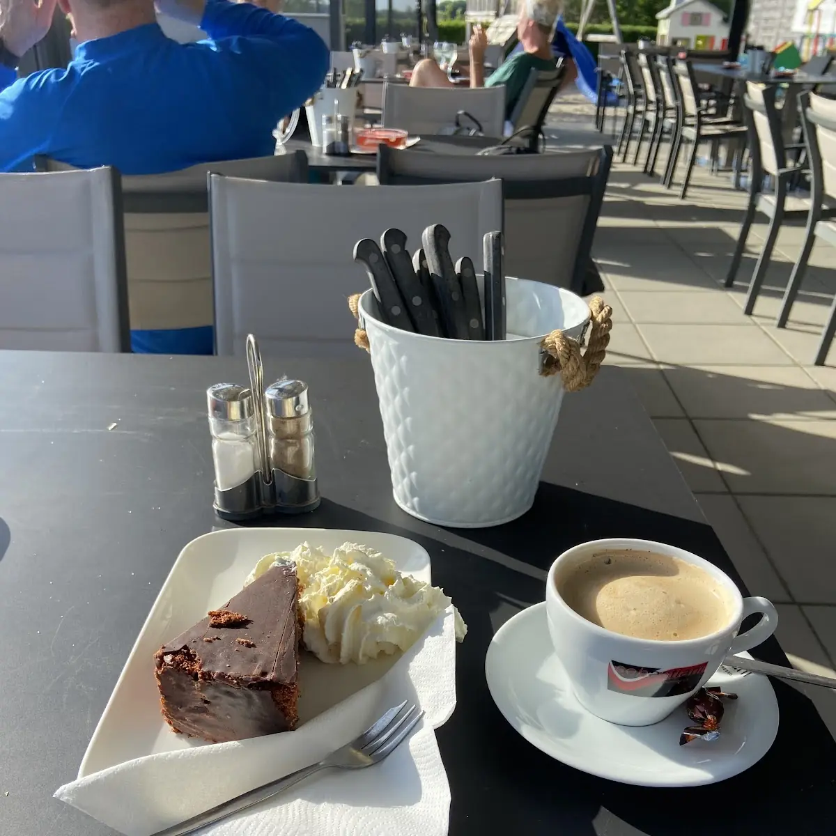 Sachertorte Mit Melange