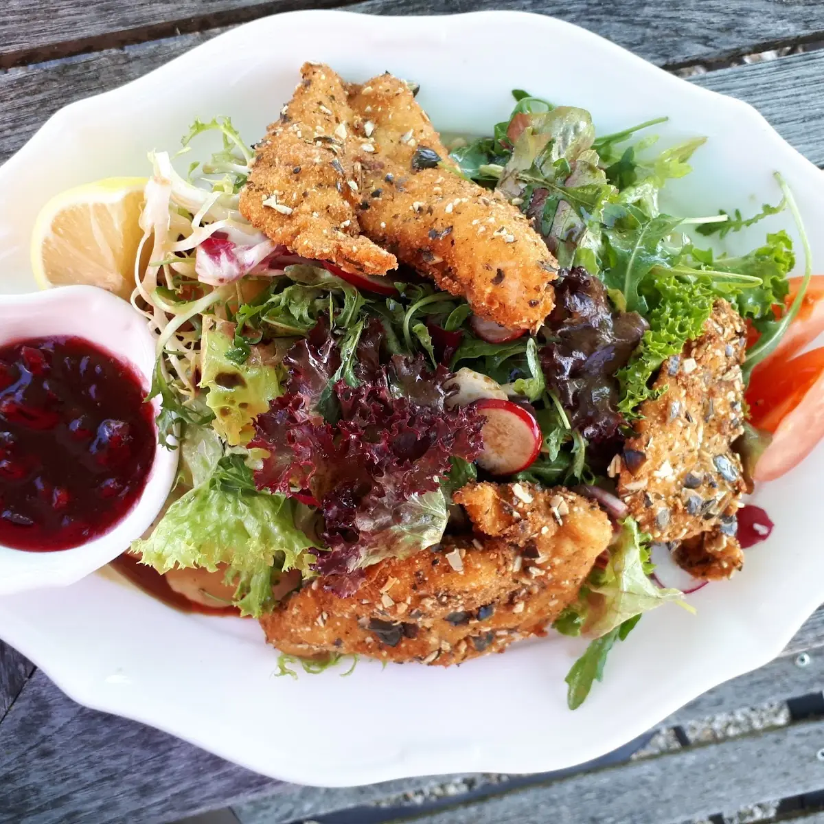 Hoamat Backhendlsalat
