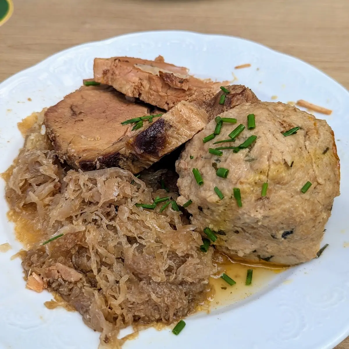 Herzhafter Schweinsbraten