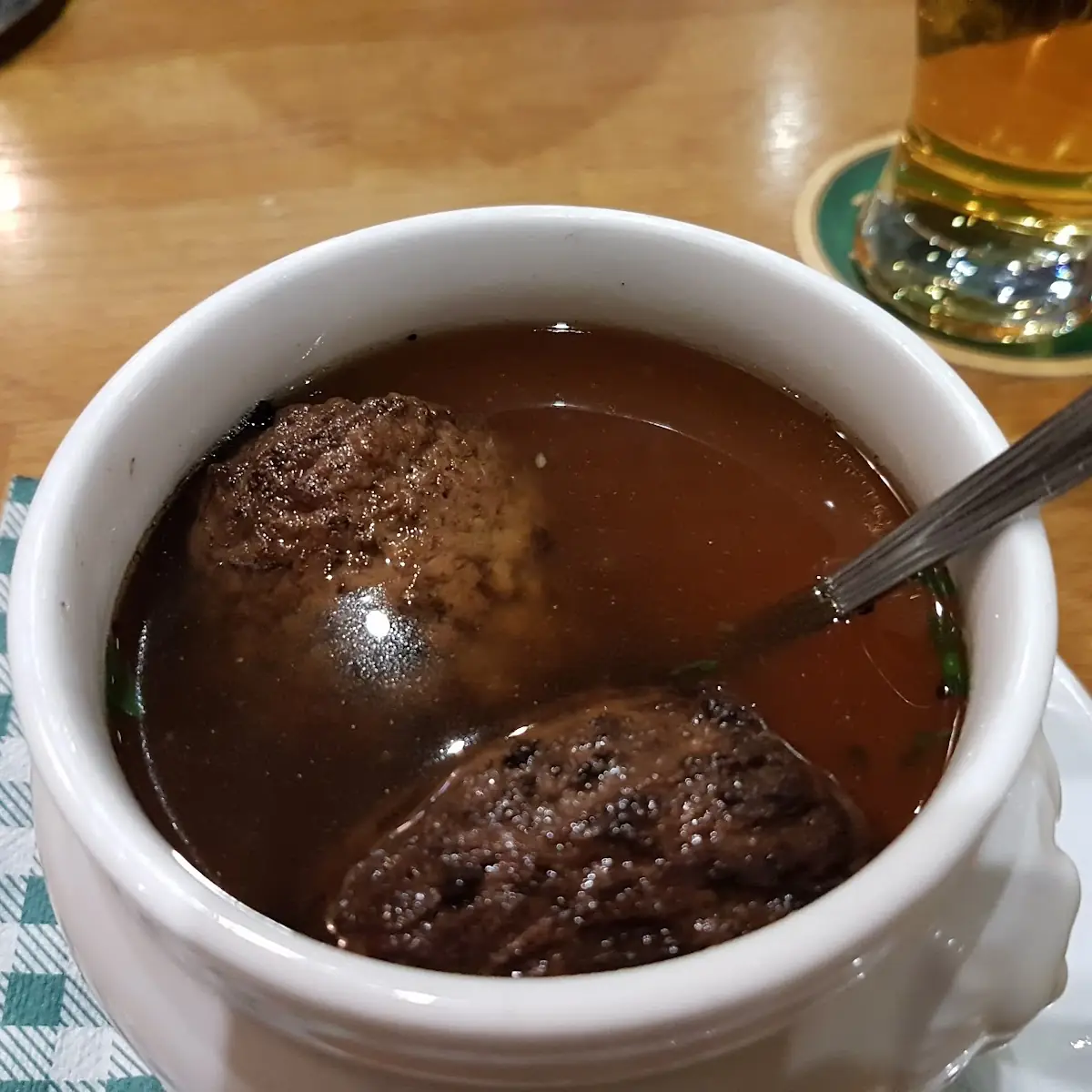 Leberknödelsuppe
