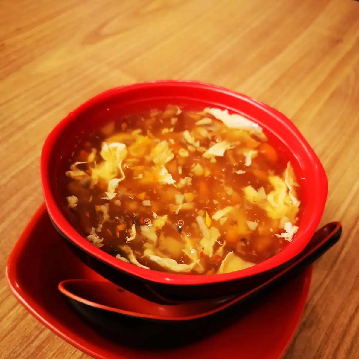 Sauerscharfsuppe