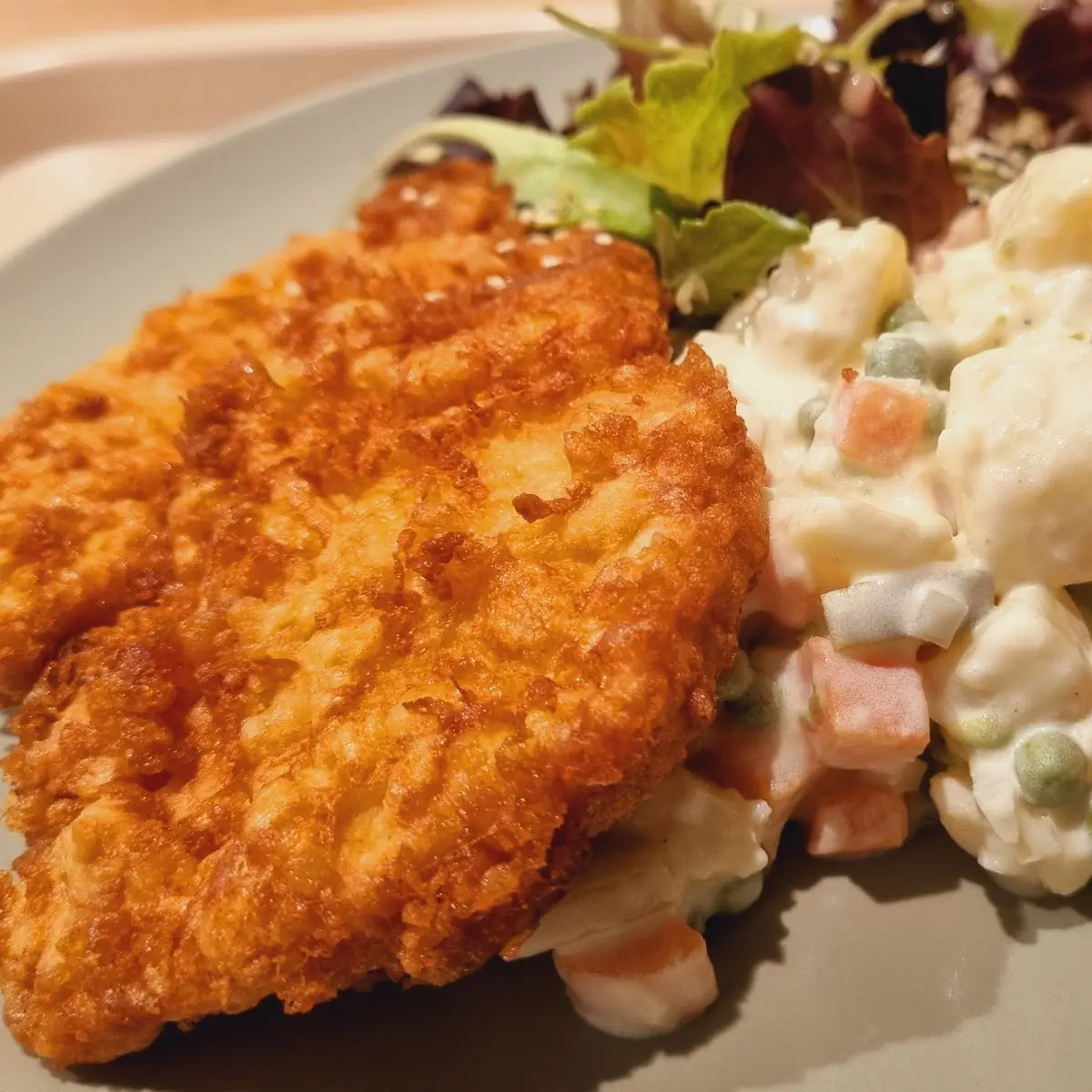 Pariser Schnitzel Mit Mayonnaisesalat