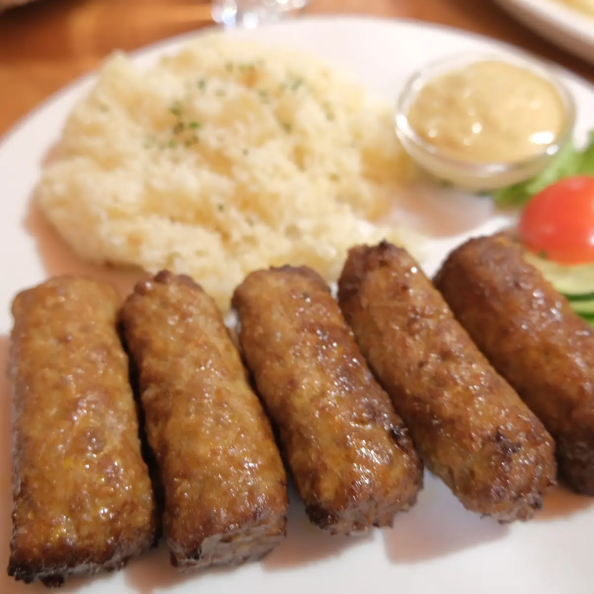 Cevapcici Mit Reis