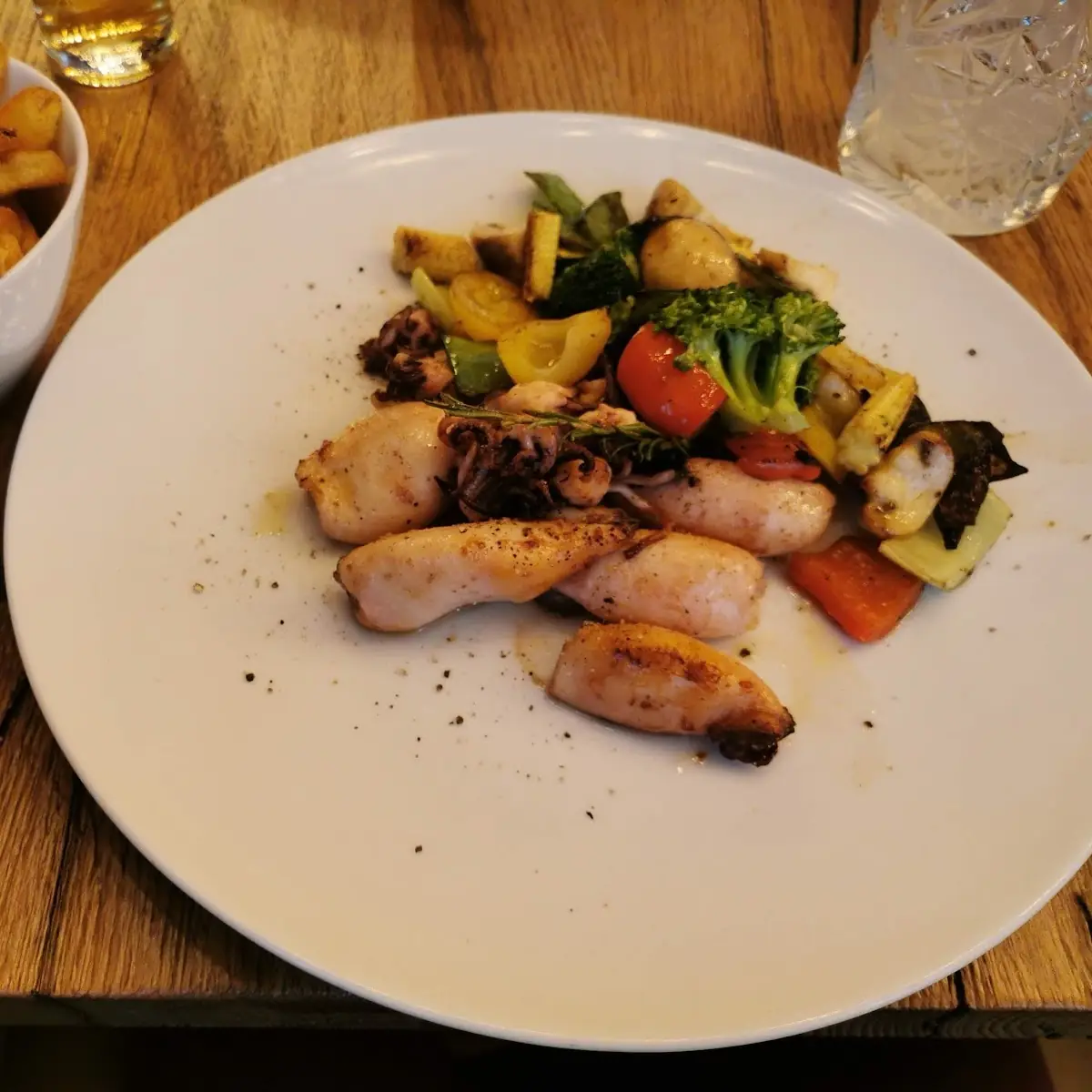 Calamaris Mit Gemüse