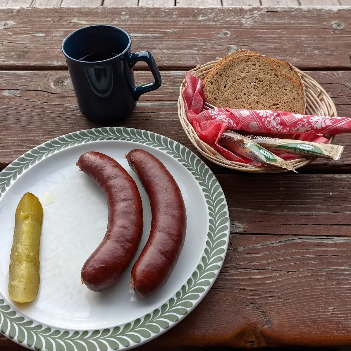 Hirschwurstbrot